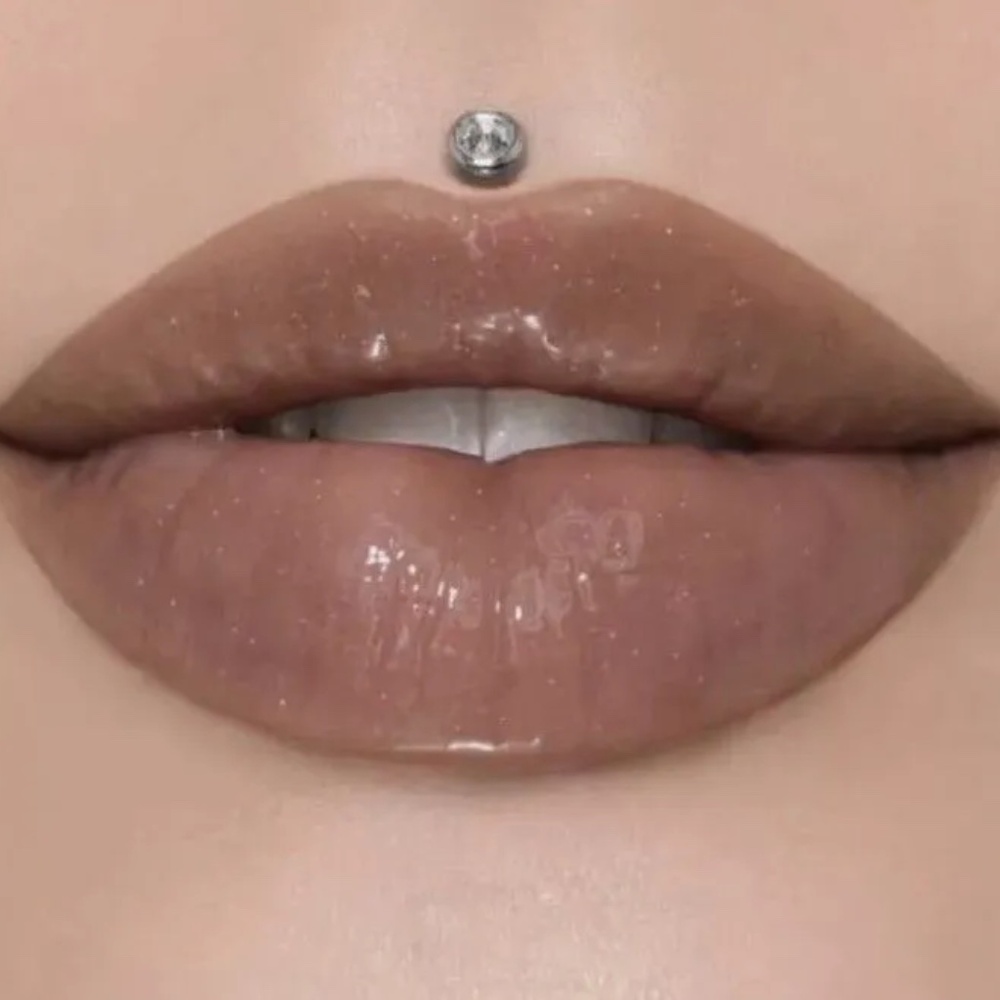Jeffree Star Cosmetics - The Gloss in "Table Top" 4.5 ML - Picture 2 of 4